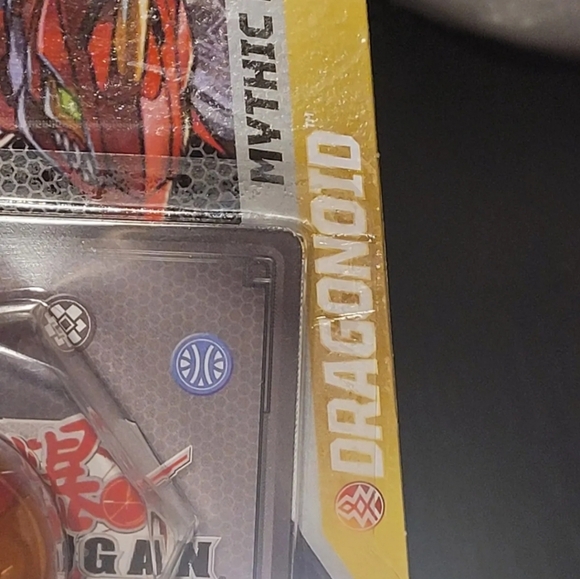Bakugan Mythic Pack Dragonoid  Orange Ultra Rare Chase - Picture 2 of 3
